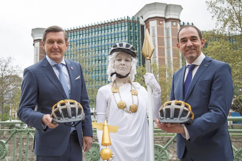 Begegnung bei der KFV Helmkampagne 2026